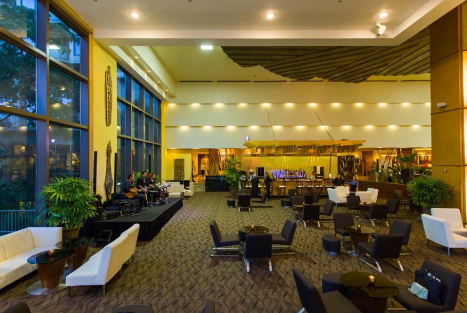 다이닝 - Dusit Beach Resort Guam (1)